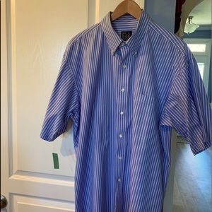 Jos. A Bank Button Down Short Sleeve Shirt
